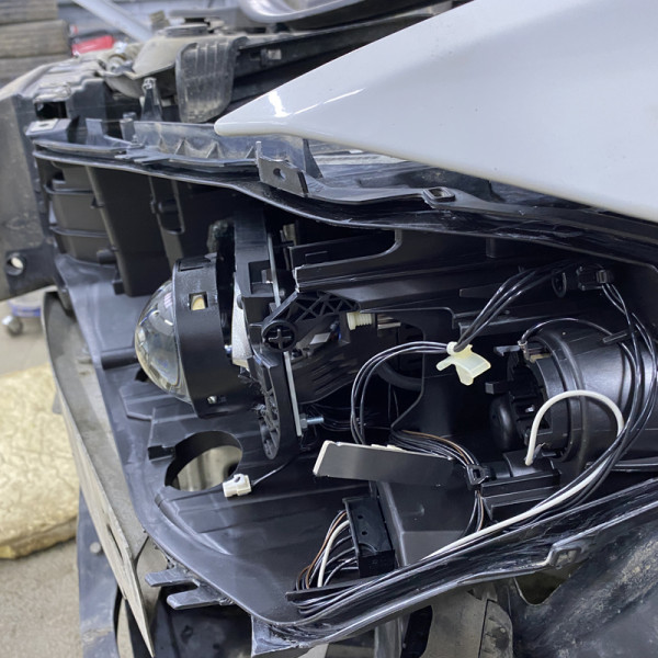 Рамки для замены линз в фарах BMW 3 F30 2011-2015