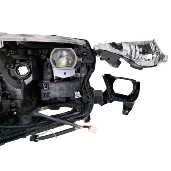 Рамки для замены линз в фарах Toyota RAV4 2015-2019 LED Тип 2