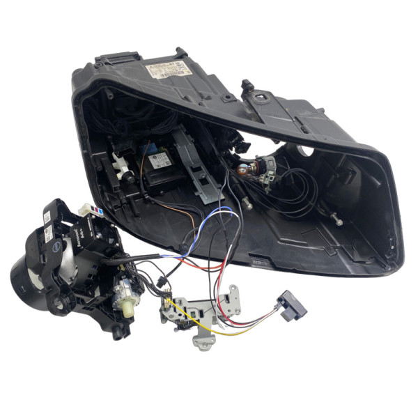 Рамки для замены линз в фарах Audi A8 D4 2009-2013 с AFS Intellect