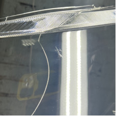 УЦЕНЕННОЕ стекло для фары Skoda Superb (B6) (2013-2015) Левое №2